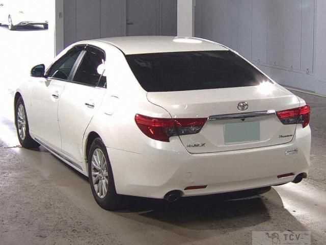 2013 Toyota Mark X