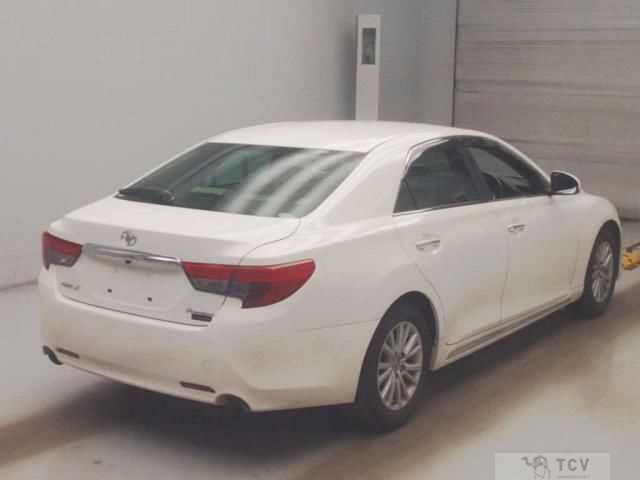 2016 Toyota Mark X