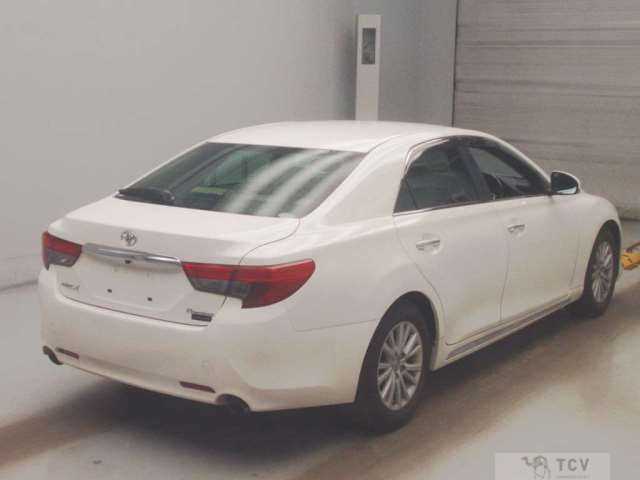 2016 Toyota Mark X