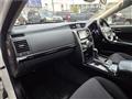 2016 Toyota Mark X