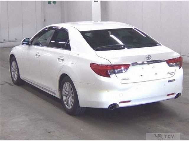 2016 Toyota Mark X
