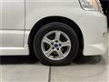 2003 Toyota Noah
