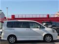 2007 Toyota Noah