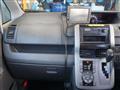 2007 Toyota Noah