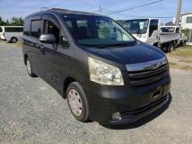 2009 Toyota Noah