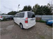 2010 Toyota Noah