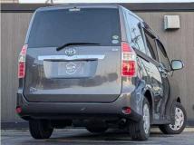 2010 Toyota Noah