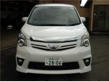 2010 Toyota Noah