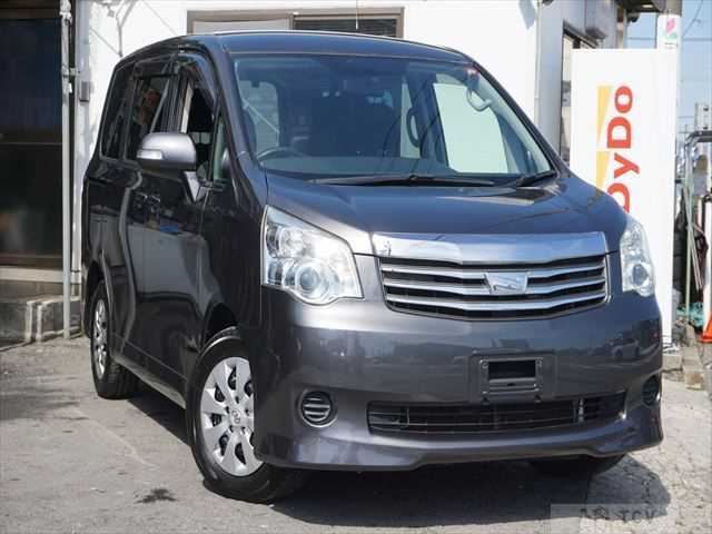 2010 Toyota Noah