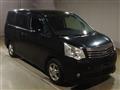 2011 Toyota Noah