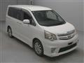2011 Toyota Noah