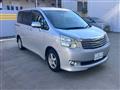2011 Toyota Noah