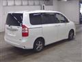 2011 Toyota Noah