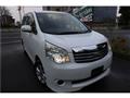 2011 Toyota Noah