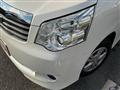2011 Toyota Noah