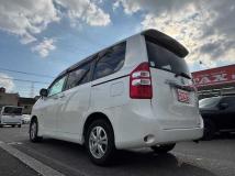 2011 Toyota Noah