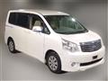 2012 Toyota Noah
