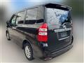 2012 Toyota Noah