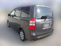 2012 Toyota Noah