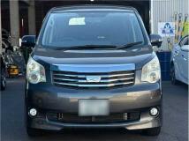 2012 Toyota Noah