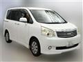 2012 Toyota Noah