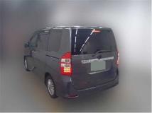 2012 Toyota Noah