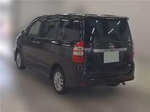 2012 Toyota Noah