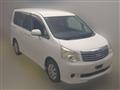 2012 Toyota Noah