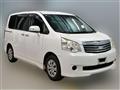 2012 Toyota Noah
