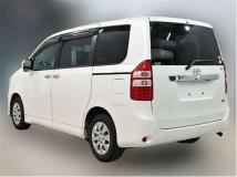 2012 Toyota Noah