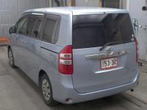 2013 Toyota Noah