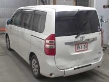 2013 Toyota Noah
