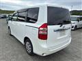 2013 Toyota Noah
