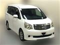 2013 Toyota Noah