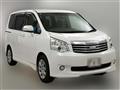 2013 Toyota Noah