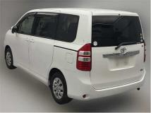 2013 Toyota Noah