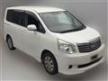 2013 Toyota Noah