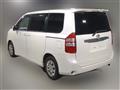 2013 Toyota Noah
