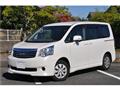 2013 Toyota Noah