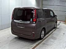 2014 Toyota Noah