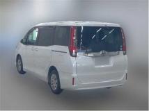 2014 Toyota Noah