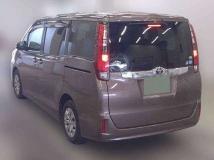 2014 Toyota Noah