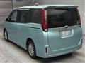 2014 Toyota Noah