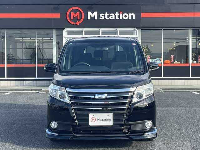 2014 Toyota Noah