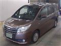 2014 Toyota Noah