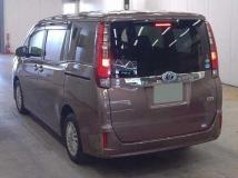 2014 Toyota Noah