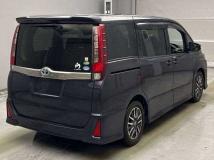 2015 Toyota Noah