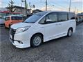2015 Toyota Noah