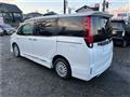 2015 Toyota Noah