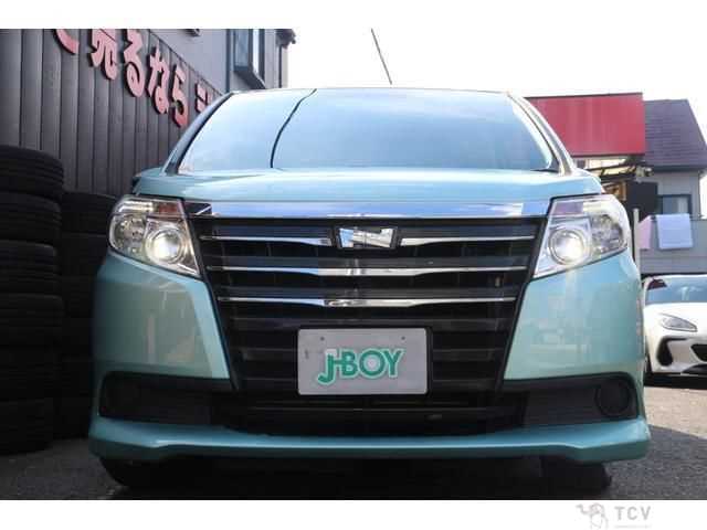 2015 Toyota Noah